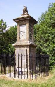Sir Bevil Grenville monument, Toghill house farm, English civil War - Bed and Breakfast near Bath