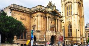 Bristol Museum and Art Gallery front. things to do in Bristol, Toghill House Farm. Bristol, Wiltshire - Bed and Breakfast near Bath